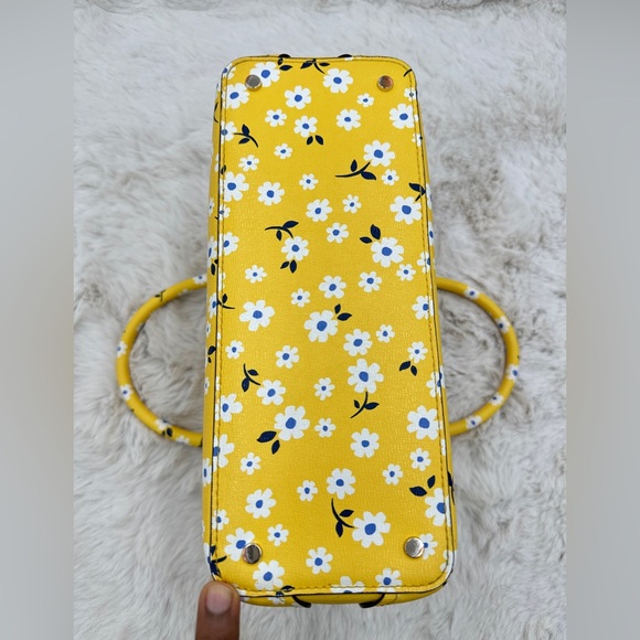 Kate Spade Darcy Small Fleurette Floral Satchel – Like NEW - Picture 9 of 13